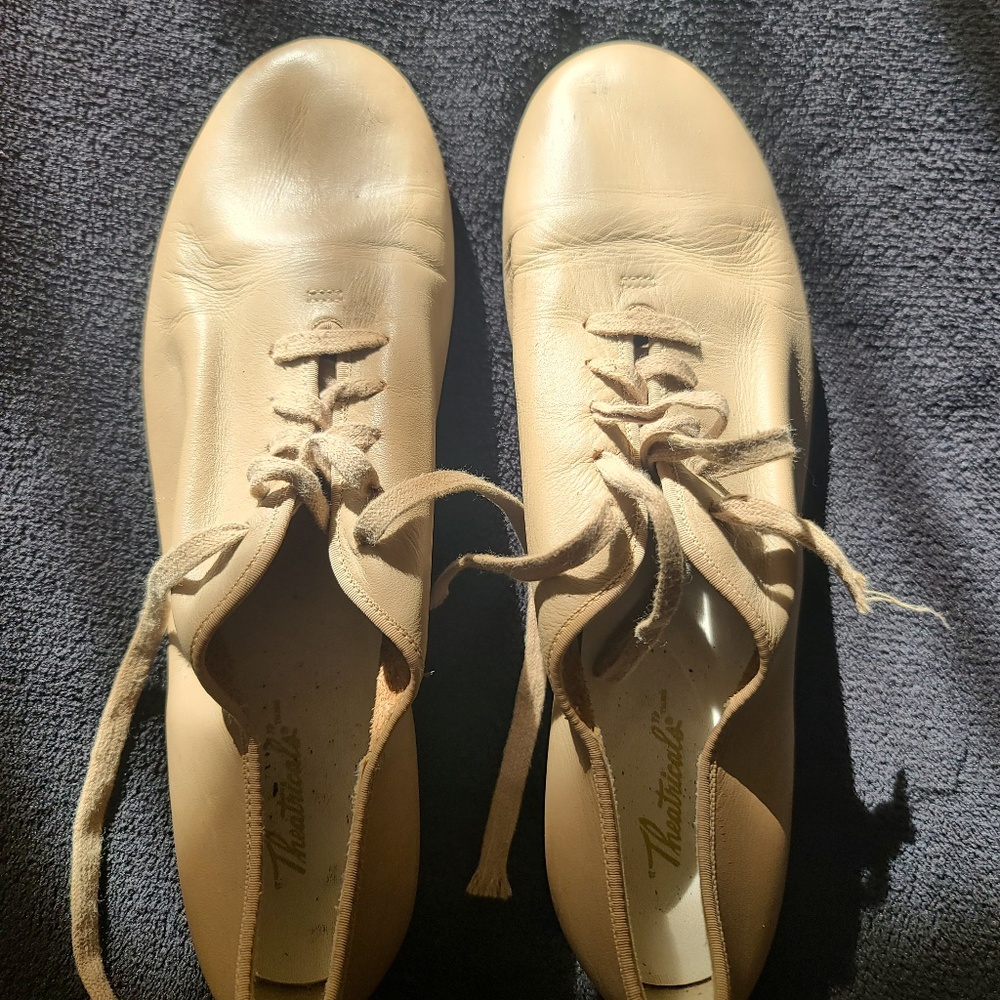 Capezio Adult Tap Shoes